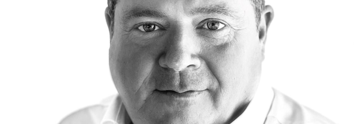 Stephen Broderick